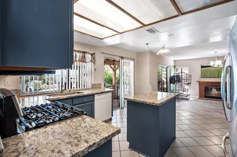 3228 Avenue Q10, Palmdale, CA 93550 photo 5