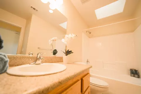 18011 Churchill St, Tehachapi, CA 93561 photo 9