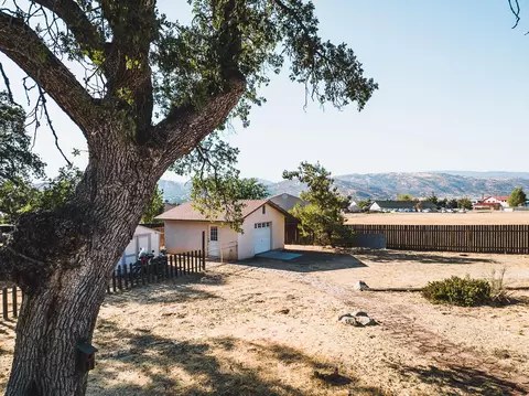 18011 Churchill St, Tehachapi, CA 93561 photo 25