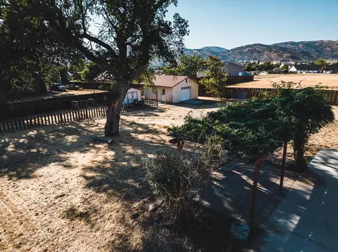 18011 Churchill St, Tehachapi, CA 93561 photo 27