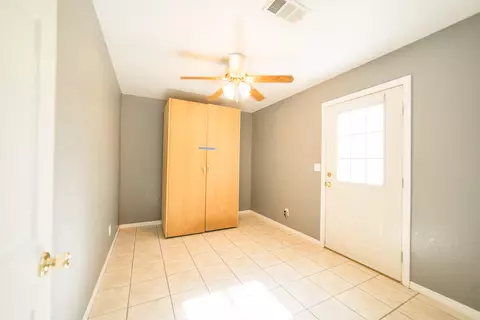 18011 Churchill St, Tehachapi, CA 93561 photo 8