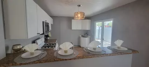43330 W 20th St, Lancaster, CA 93534 photo 3