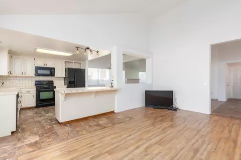 504 Ave J5 E, Lancaster, CA 93535 photo 12