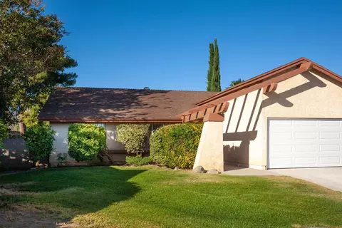 504 Ave J5 E, Lancaster, CA 93535 photo 1