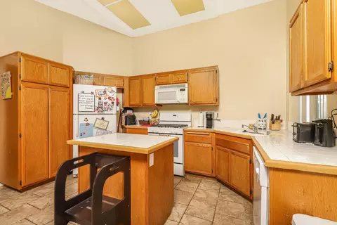 547 E Avenue J12, Lancaster, CA 93535 photo 12