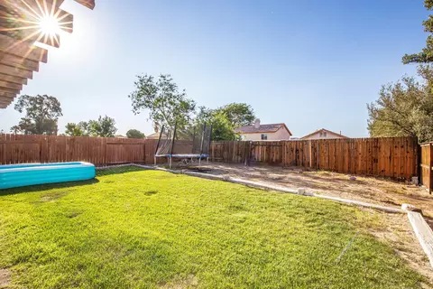 547 E Avenue J12, Lancaster, CA 93535 photo 25