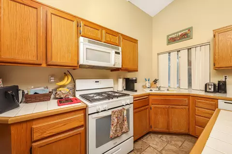547 E Avenue J12, Lancaster, CA 93535 photo 11
