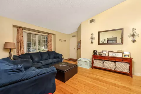 547 E Avenue J12, Lancaster, CA 93535 photo 6