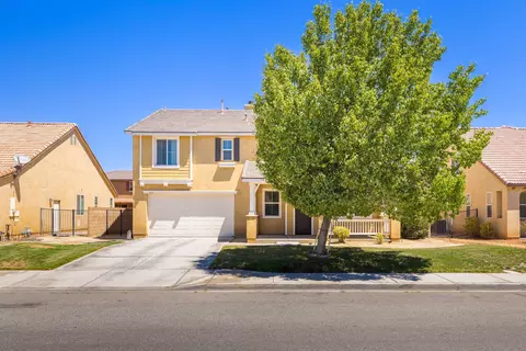 2213 Avenida Del Mar, Lancaster, CA 93535 photo 1