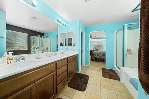 2213 Avenida Del Mar, Lancaster, CA 93535 photo 11