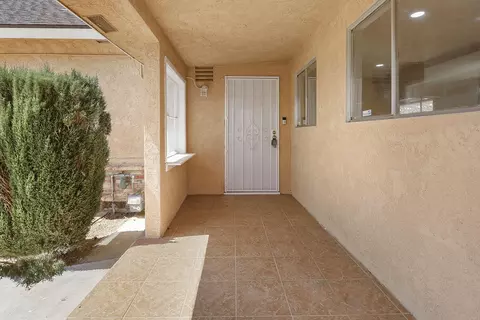 16144 H St, Mojave, CA 93501 photo 4