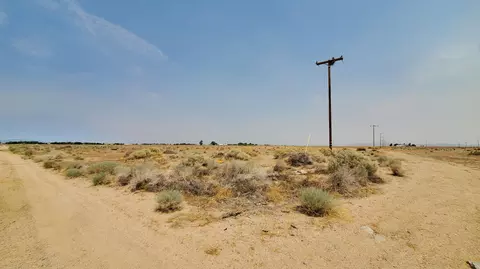 Ave E & 75th St West, Lancaster, CA 93536