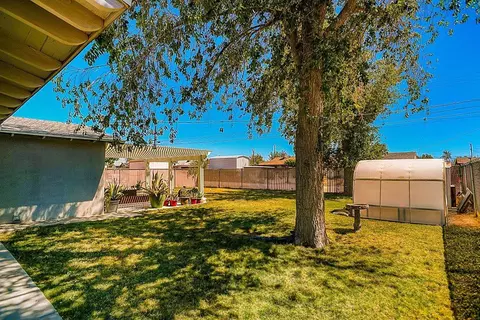 27190 Jerome St, Boron, CA 93516 photo 15