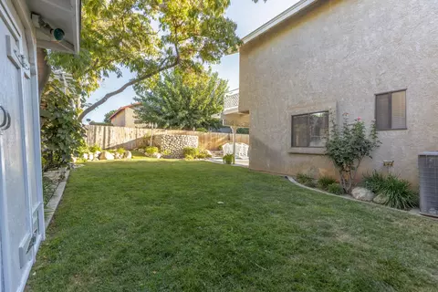 650 E Jenner St, Lancaster, CA 93535 photo 33