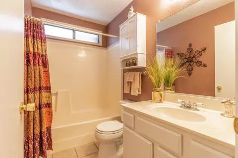 650 E Jenner St, Lancaster, CA 93535 photo 18