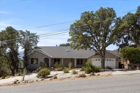 21508 Indian Wells Dr, Tehachapi, CA 93561 photo 3