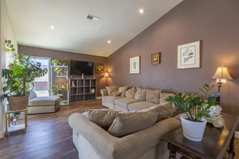 20412 Weston Ave, Tehachapi, CA 93561 photo 9