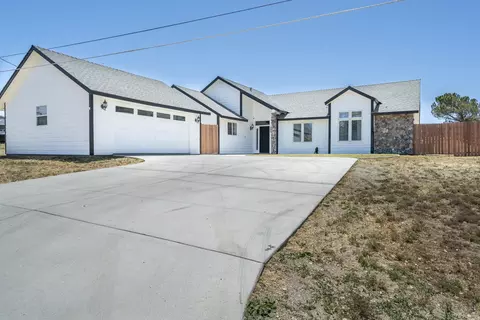 20412 Weston Ave, Tehachapi, CA 93561 photo 2