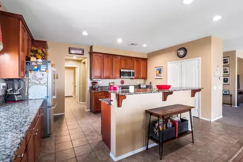 5779 Golding Dr, Lancaster, CA 93536 photo 15