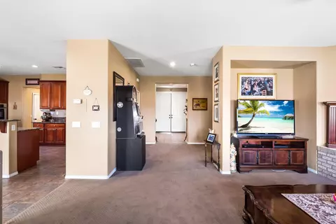 5779 Golding Dr, Lancaster, CA 93536 photo 20