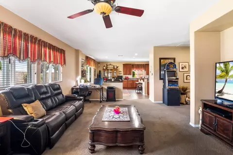5779 Golding Dr, Lancaster, CA 93536 photo 13