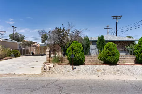 21513 Everett Dr, California City, CA 93505