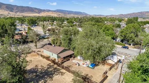227 D St W, Tehachapi, CA 93561 photo 24