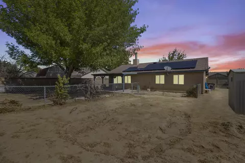 6240 Jasper Ct, Lancaster, CA 93536 photo 23