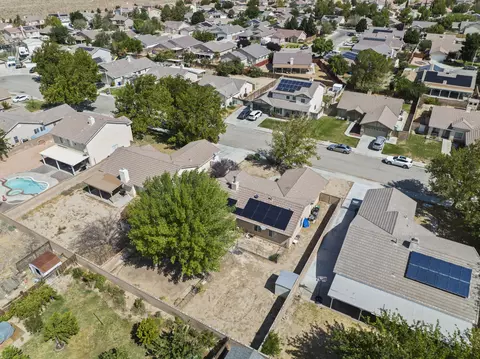 6240 Jasper Ct, Lancaster, CA 93536 photo 35