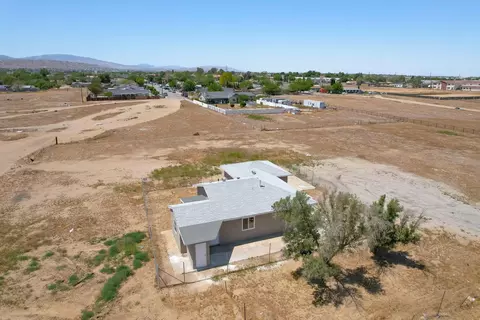 38605 15th St E, Palmdale, CA 93550 photo 25