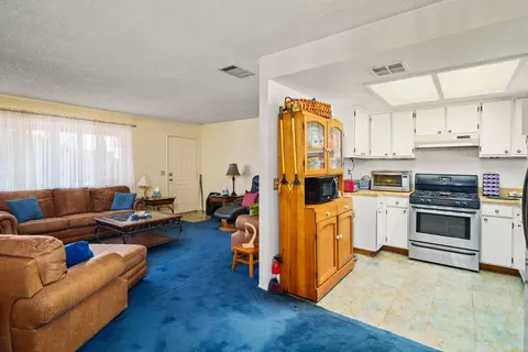 41307 E 156th St, Lancaster, CA 93535 photo 7