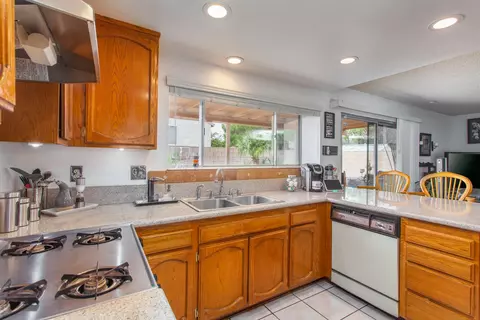 3619 Comet Ct, Palmdale, CA 93550 photo 10