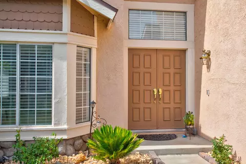 3619 Comet Ct, Palmdale, CA 93550 photo 3