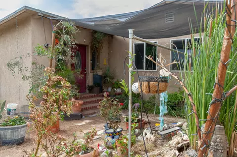 37320 E 10th St, Palmdale, CA 93550 photo 3