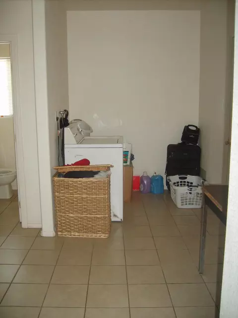 37320 E 10th St, Palmdale, CA 93550 photo 8
