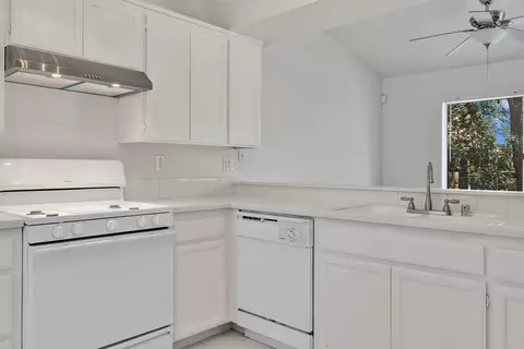 2340 Morningside Ave, Lancaster, CA 93535 photo 6