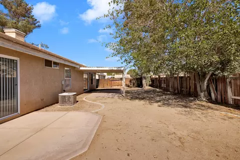 2340 Morningside Ave, Lancaster, CA 93535 photo 22