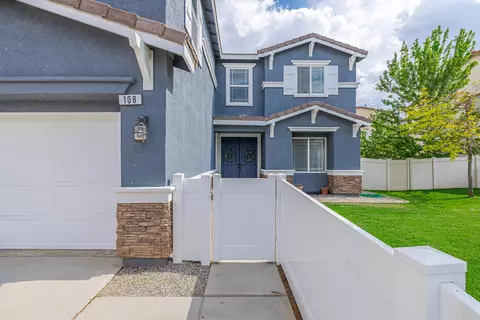 108 Manzanita Ln, Tehachapi, CA 93561 photo 3