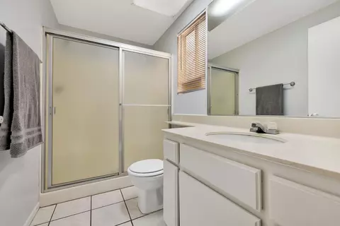 1132 Kettering St E, Lancaster, CA 93535 photo 17