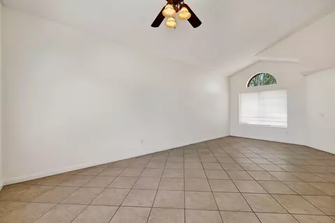 1132 Kettering St E, Lancaster, CA 93535 photo 7