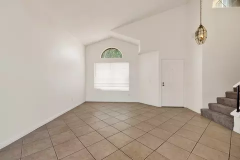 1132 Kettering St E, Lancaster, CA 93535 photo 5