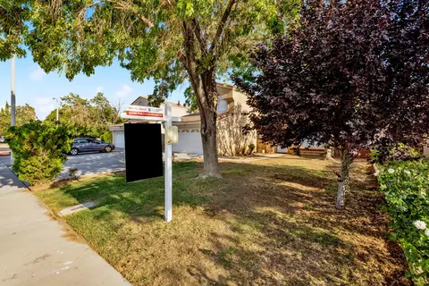1132 Kettering St E, Lancaster, CA 93535 photo 39