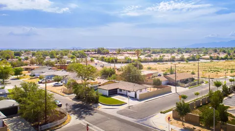 45324 Raysack Ave, Lancaster, CA 93535 photo 4