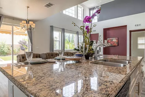 43910 Windrose Pl, Lancaster, CA 93536 photo 12