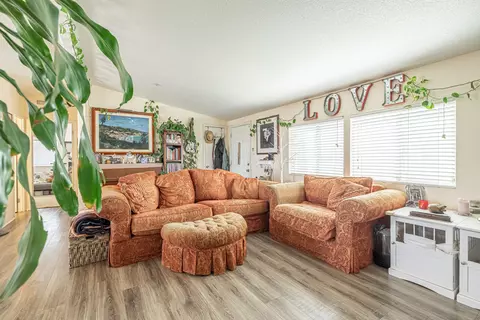 12103 E Ave H, Lancaster, CA 93535 photo 32