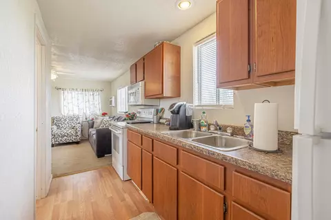 12103 E Ave H, Lancaster, CA 93535 photo 21