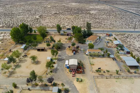 12103 E Ave H, Lancaster, CA 93535 photo 60