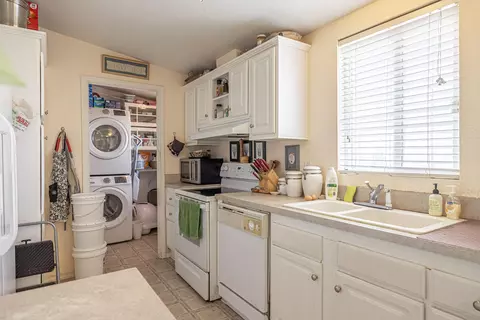 12103 E Ave H, Lancaster, CA 93535 photo 36