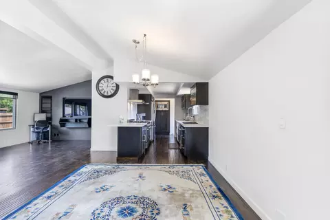 30060 Niblick Ln, Tehachapi, CA 93561 photo 5