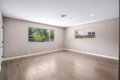 743 E Oldfield St, Lancaster, CA 93535 photo 7